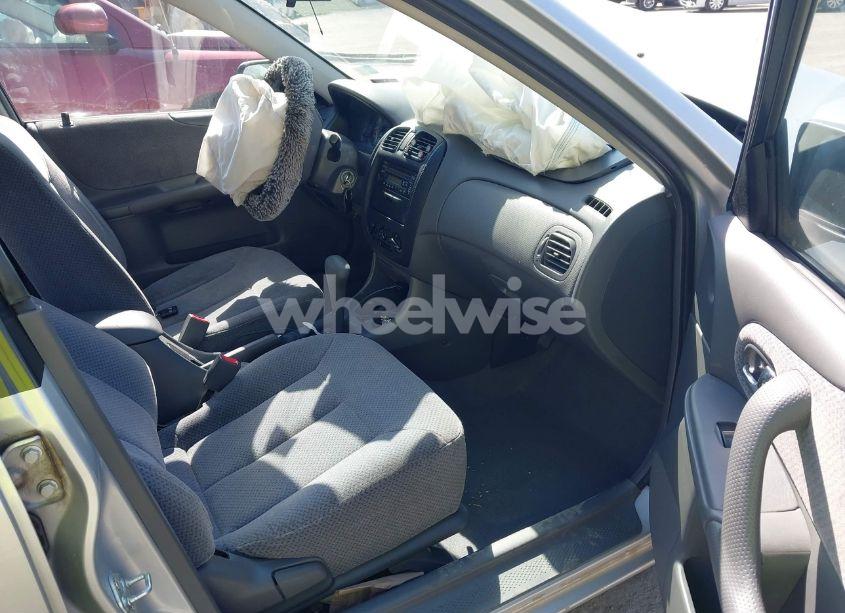 Photo 5 of 2000 Mazda Protege DX/LX (VIN JM1BJ2227Y0240819)