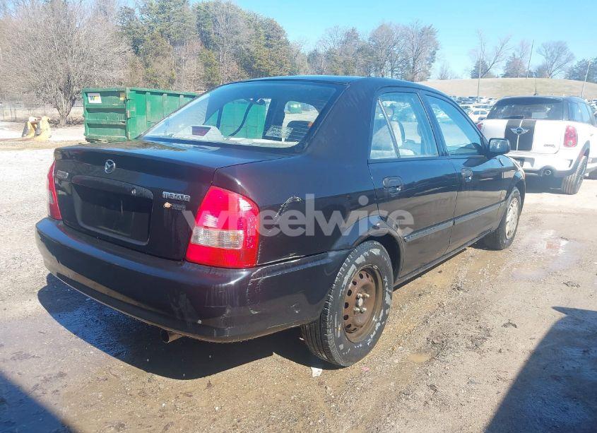 Photo 4 of 2000 Mazda Protege DX/LX (VIN JM1BJ2227Y0303448)