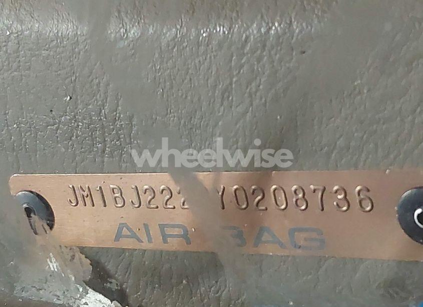 Photo 17 of 2000 Mazda Protege DX/LX (VIN JM1BJ2228Y0208736)