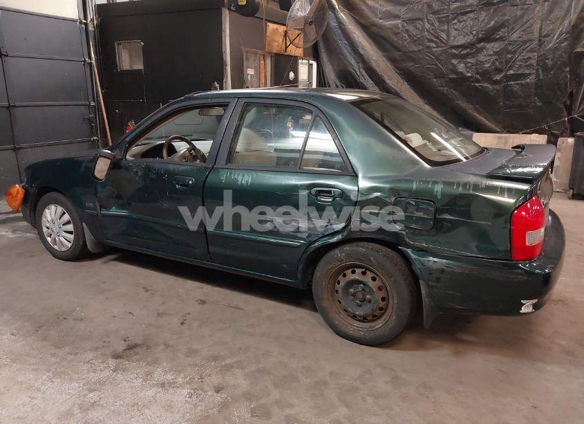 Photo 3 of 2000 Mazda Protege DX/LX (VIN JM1BJ2228Y0208736)