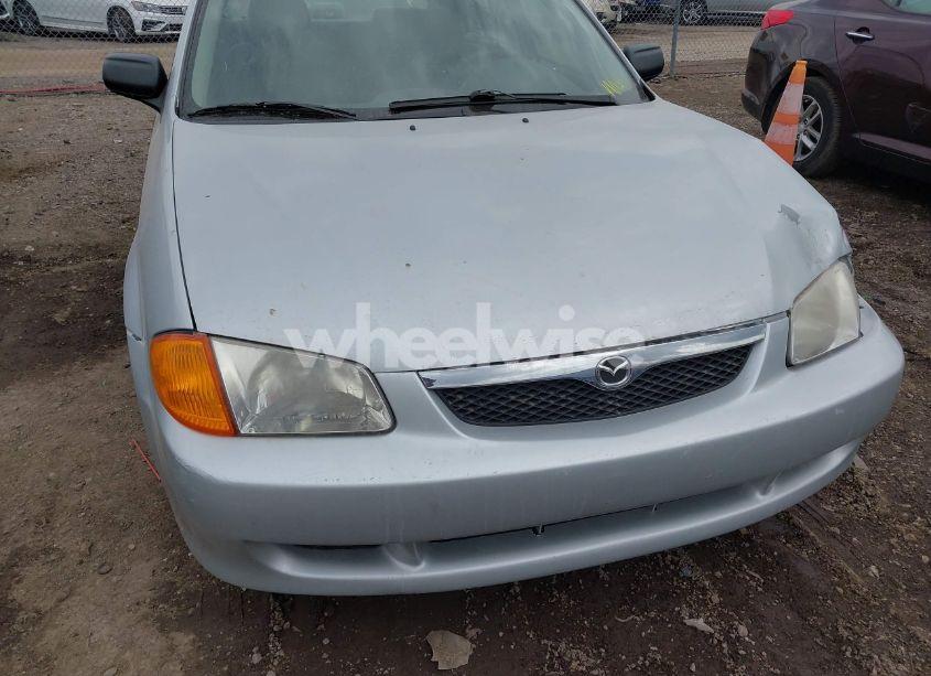 Photo 12 of 2000 Mazda Protege ES (VIN JM1BJ2233Y0298712)