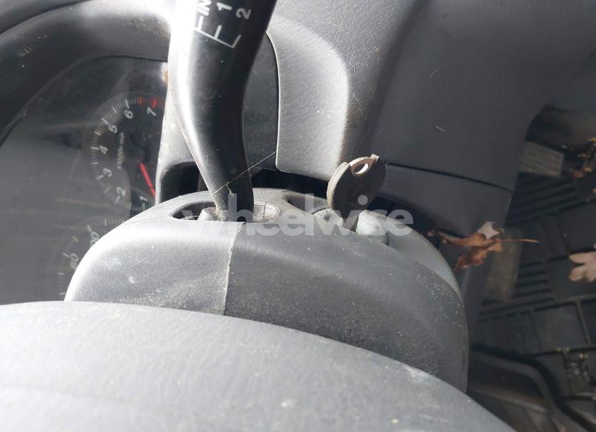 Photo 11 of 2000 Mazda Protege DX/LX (VIN JM1BJ224XY0225653)