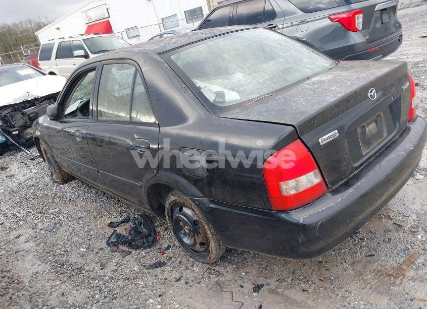 Photo 3 of 2000 Mazda Protege DX/LX (VIN JM1BJ224XY0225653)