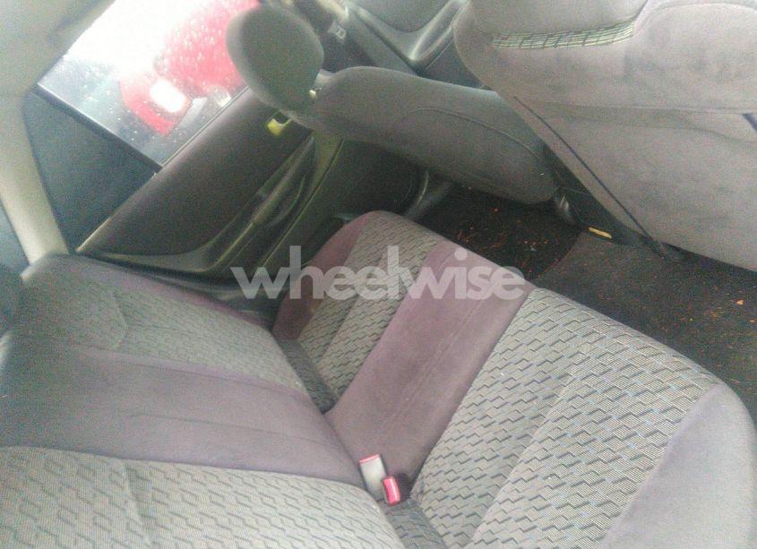 Photo 8 of 2002 Mazda Protege5 BASE (A4)/BASE (M5) (VIN JM1BJ246121495614)