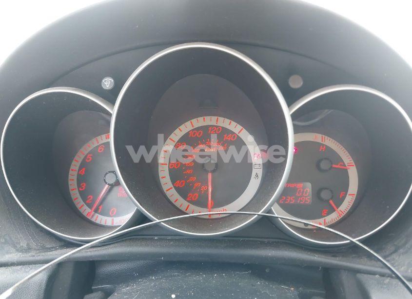 Photo 7 of 2004 Mazda Mazda3 S (VIN JM1BK123241162437)