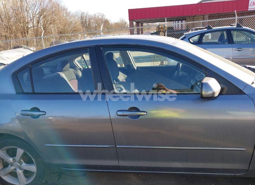 Photo 14 of 2006 Mazda Mazda3 S (VIN JM1BK123261417171)