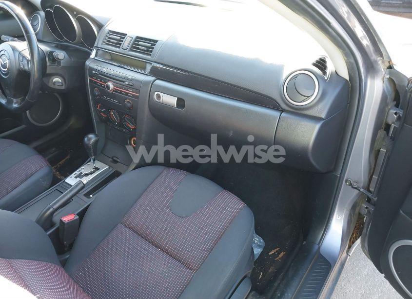 Photo 5 of 2006 Mazda Mazda3 S (VIN JM1BK123261417171)