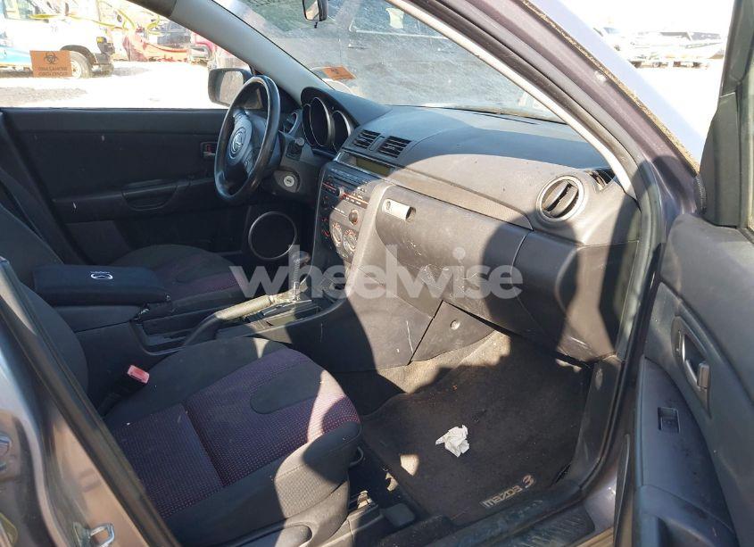 Photo 5 of 2004 Mazda Mazda3 S (VIN JM1BK123841130883)