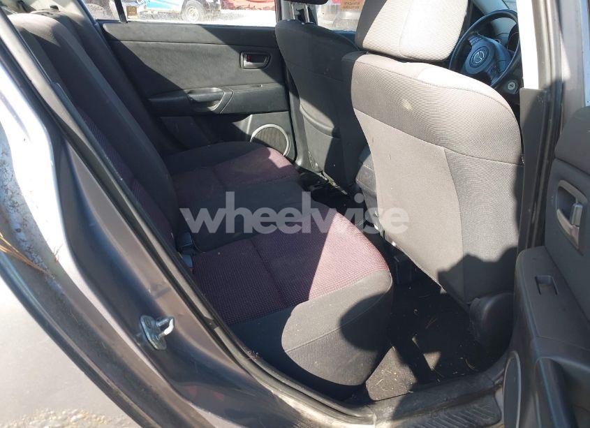 Photo 8 of 2004 Mazda Mazda3 S (VIN JM1BK123841130883)