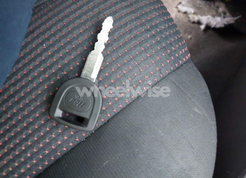 Photo 11 of 2005 Mazda Mazda3 S (VIN JM1BK123951255389)