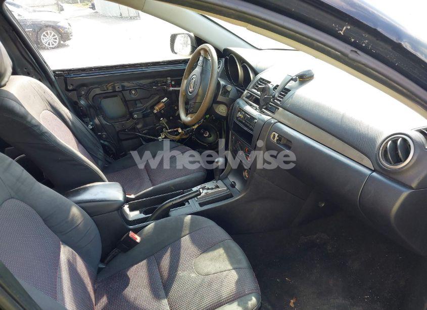 Photo 5 of 2005 Mazda Mazda3 S (VIN JM1BK123951255389)