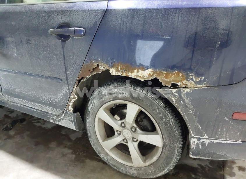 Photo 13 of 2005 Mazda Mazda3 I (VIN JM1BK12F051253783)