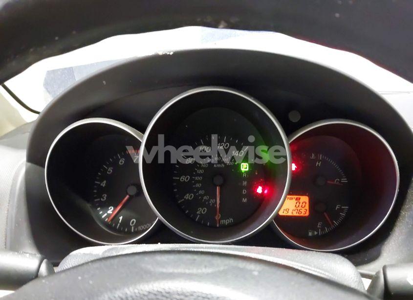 Photo 7 of 2005 Mazda Mazda3 I (VIN JM1BK12F051253783)