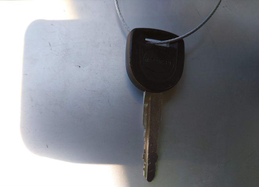 Photo 11 of 2006 Mazda Mazda3 I (VIN JM1BK12F061442192)