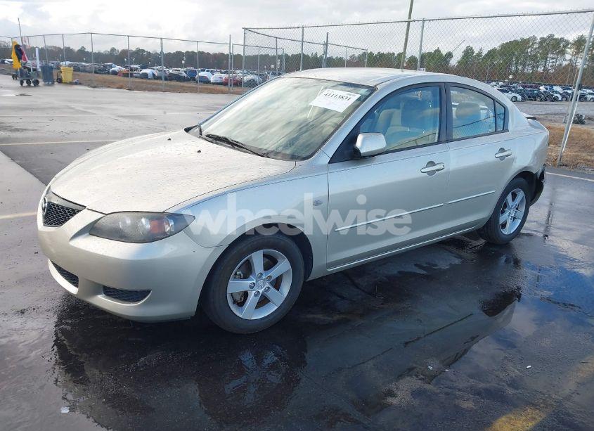 Photo 2 of 2004 Mazda Mazda3 I (VIN JM1BK12F141189090)