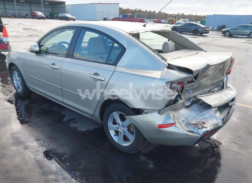 Photo 3 of 2004 Mazda Mazda3 I (VIN JM1BK12F141189090)