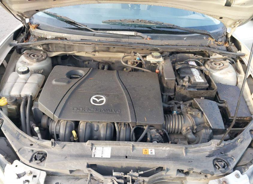 Photo 10 of 2004 Mazda Mazda3 I (VIN JM1BK12F141206647)