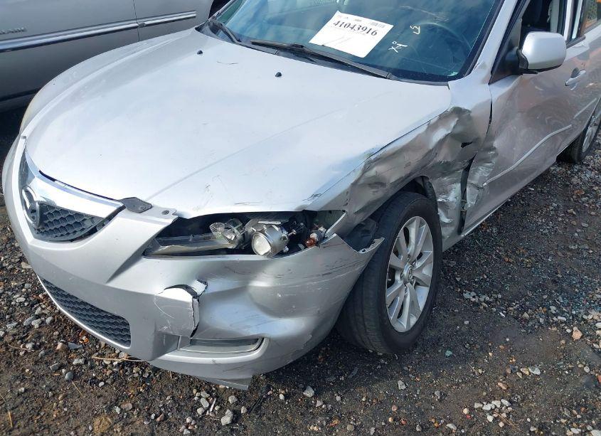 Photo 6 of 2007 Mazda Mazda3 I (VIN JM1BK12F171742972)