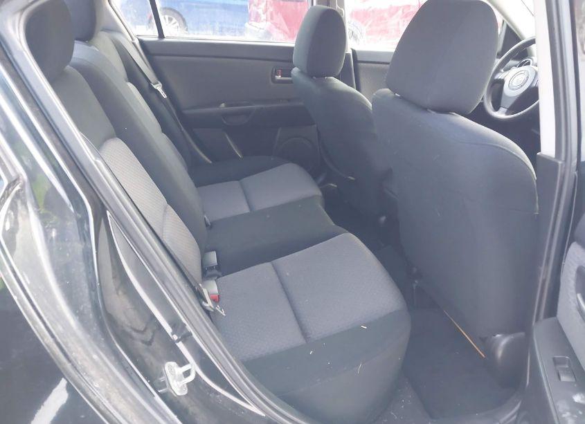 Photo 8 of 2006 Mazda Mazda3 I (VIN JM1BK12F261483794)