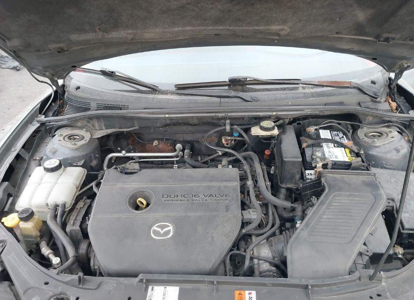 Photo 10 of 2006 Mazda Mazda3 I (VIN JM1BK12F261526398)