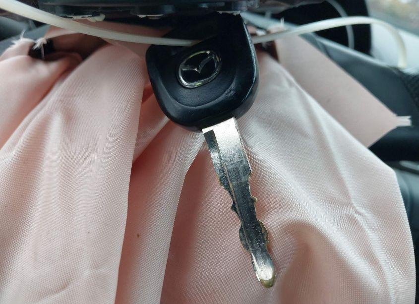 Photo 11 of 2008 Mazda Mazda3 I SPORT (VIN JM1BK12F281869912)