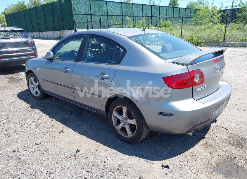 Photo 3 of 2006 Mazda Mazda3 I (VIN JM1BK12F361427265)