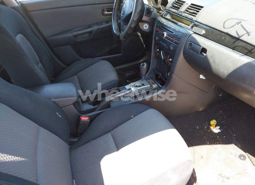Photo 5 of 2006 Mazda Mazda3 I (VIN JM1BK12F361427265)