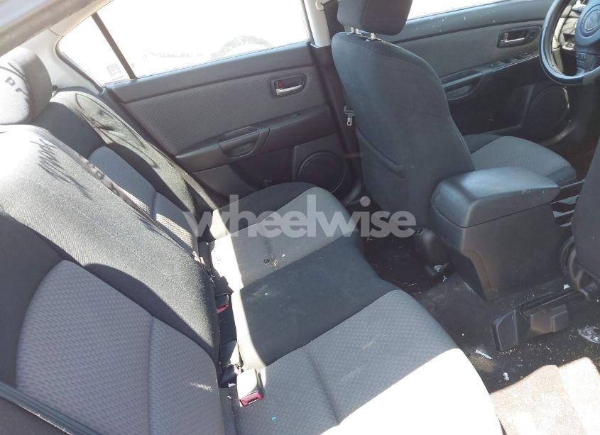 Photo 8 of 2006 Mazda Mazda3 I (VIN JM1BK12F361427265)