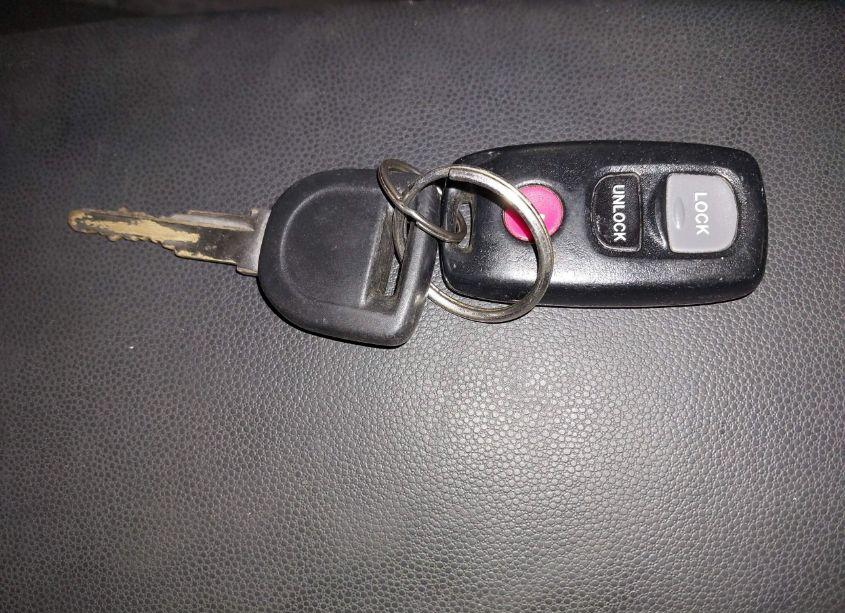 Photo 11 of 2006 Mazda Mazda3 I (VIN JM1BK12F361480970)