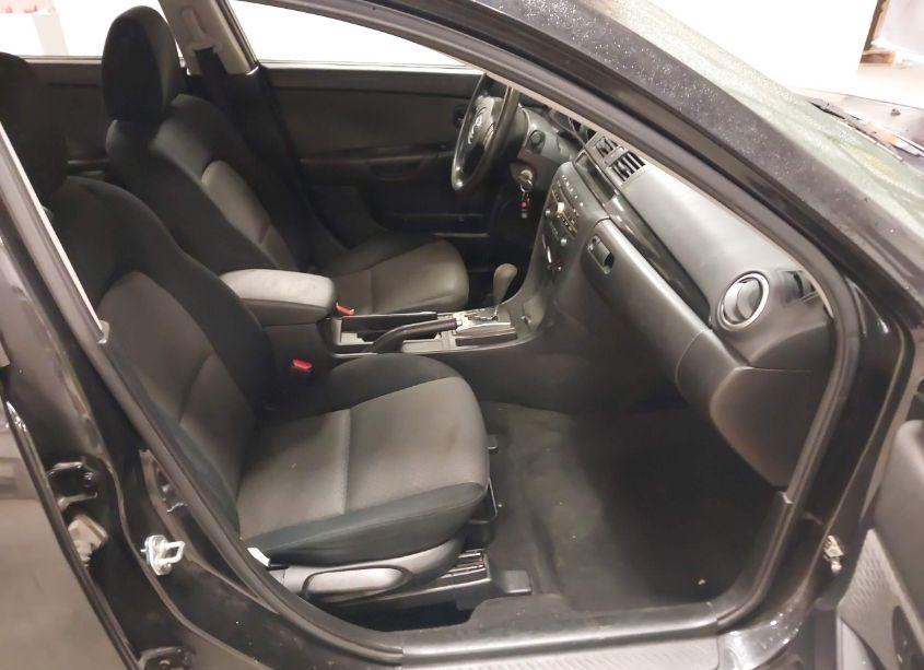 Photo 5 of 2006 Mazda Mazda3 I (VIN JM1BK12F361480970)