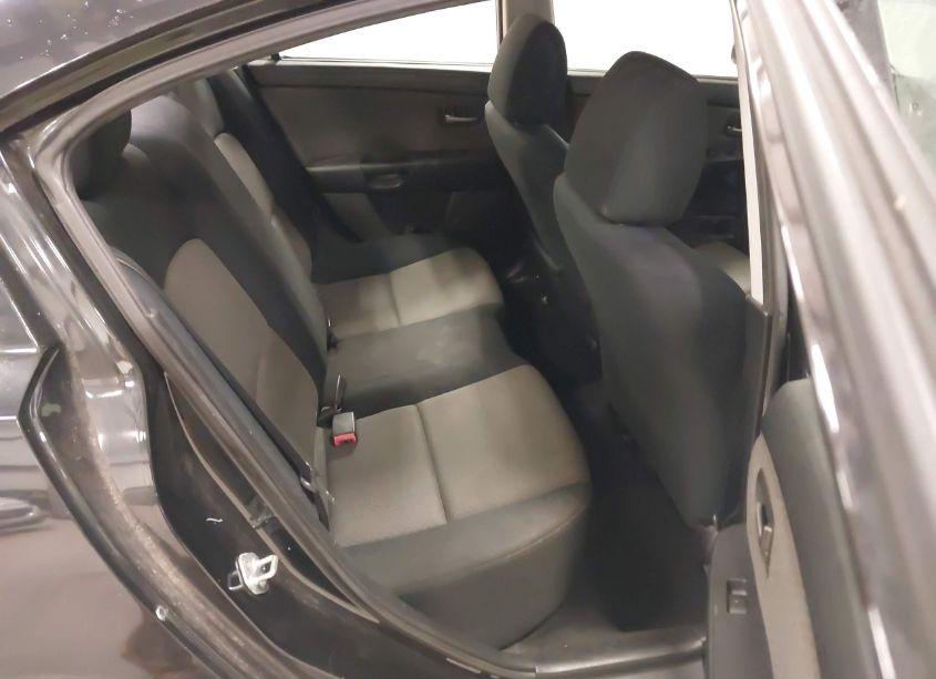 Photo 8 of 2006 Mazda Mazda3 I (VIN JM1BK12F361480970)