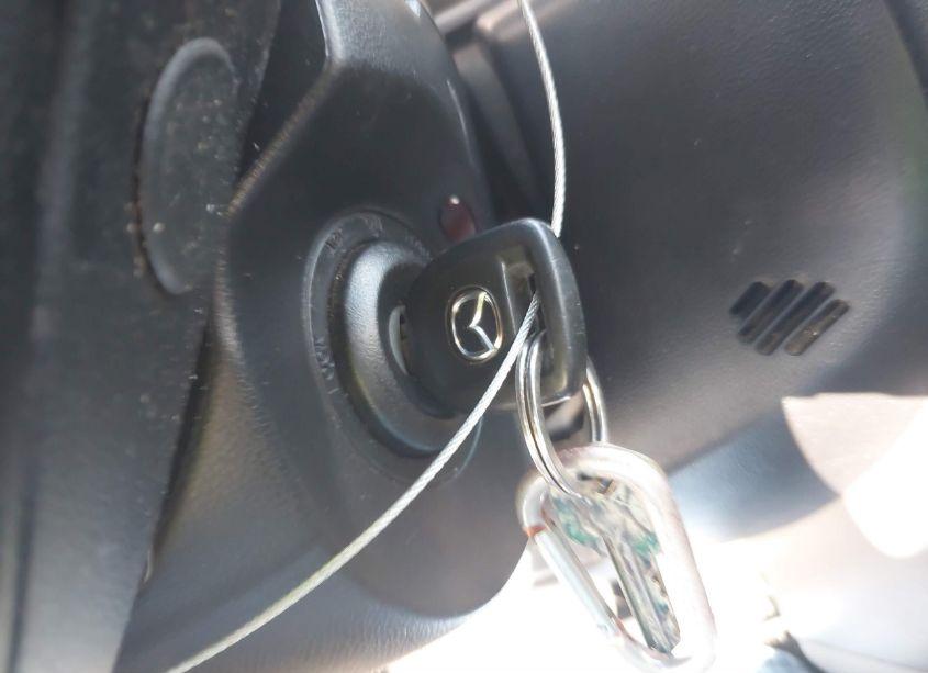 Photo 11 of 2007 Mazda Mazda3 I (VIN JM1BK12F371652089)