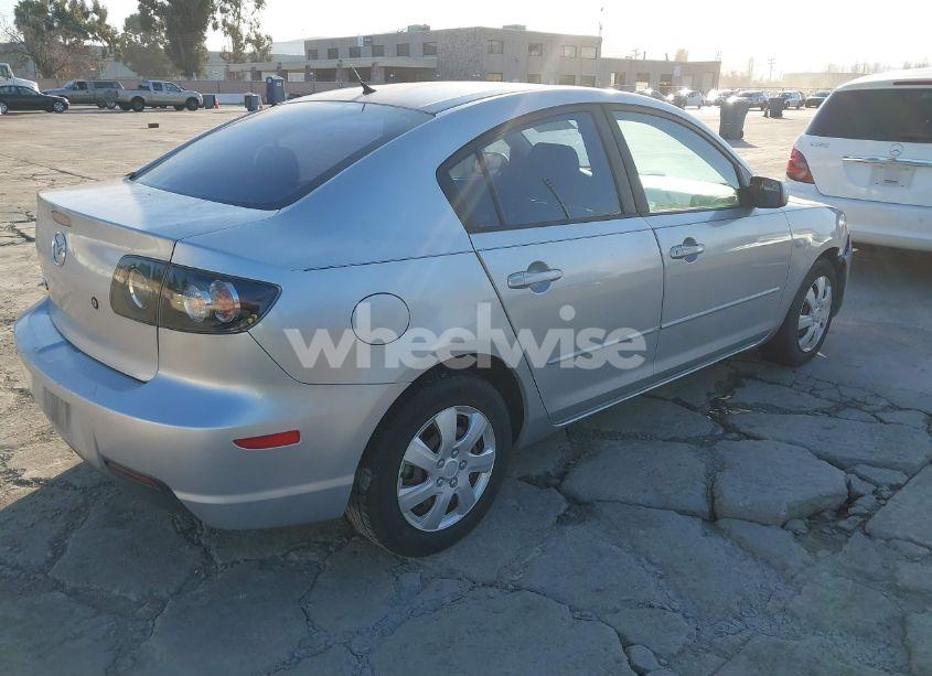 Photo 4 of 2007 Mazda Mazda3 I SPORT (VIN JM1BK12F371721573)