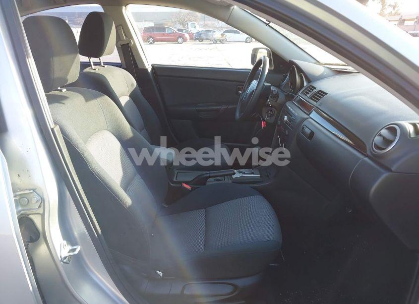 Photo 5 of 2007 Mazda Mazda3 I SPORT (VIN JM1BK12F371721573)