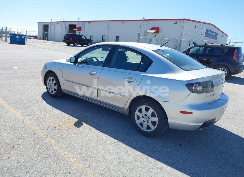 Photo 3 of 2008 Mazda Mazda3 I SPORT (VIN JM1BK12F381138048)