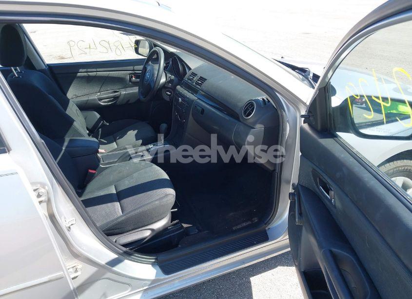 Photo 5 of 2008 Mazda Mazda3 I SPORT (VIN JM1BK12F381138048)