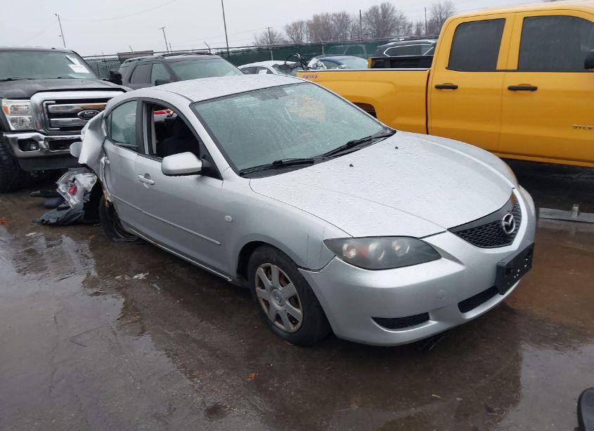2006 Mazda Mazda3 I (VIN JM1BK12F461515550) main photo