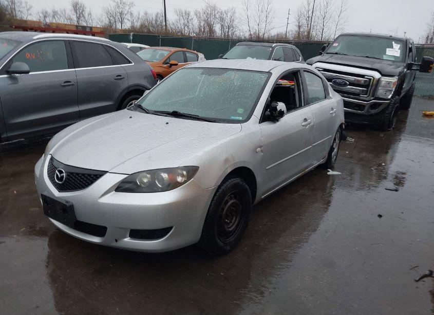 Photo 2 of 2006 Mazda Mazda3 I (VIN JM1BK12F461515550)
