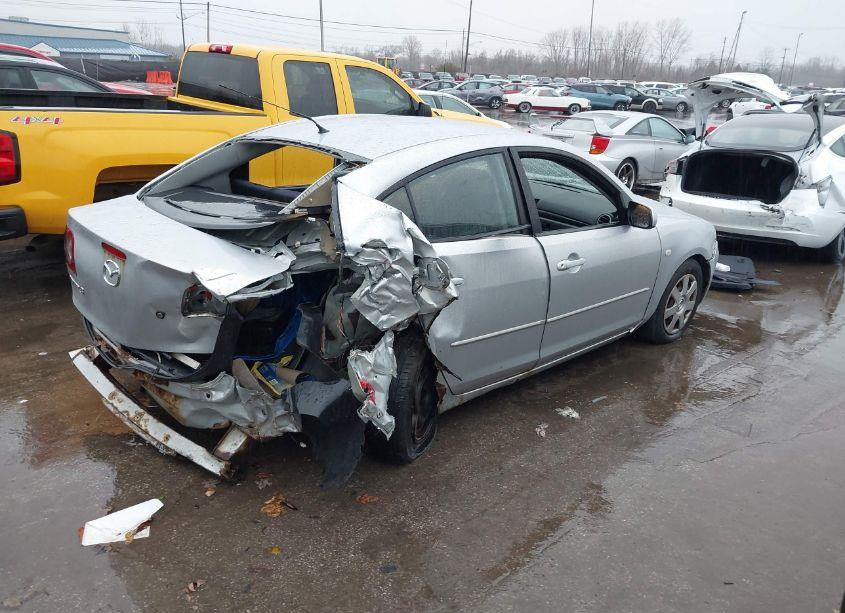 Photo 4 of 2006 Mazda Mazda3 I (VIN JM1BK12F461515550)