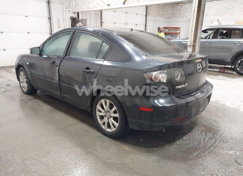 Photo 3 of 2007 Mazda Mazda3 I (VIN JM1BK12F471600180)
