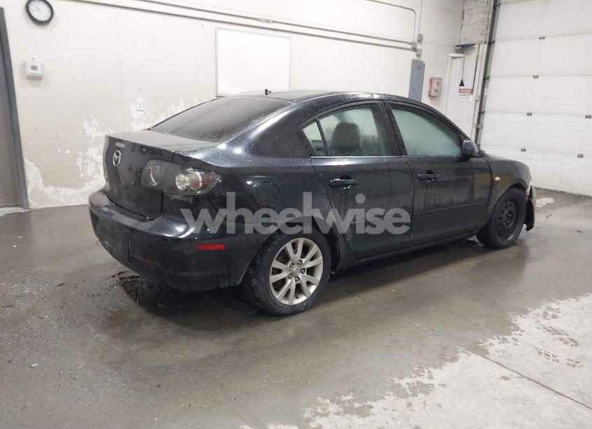 Photo 4 of 2007 Mazda Mazda3 I (VIN JM1BK12F471600180)