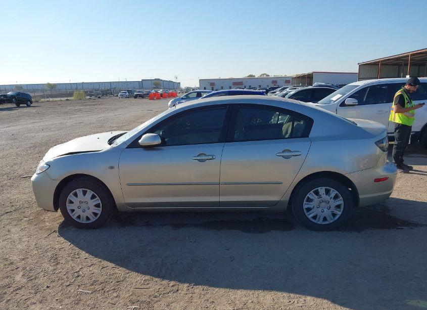 Photo 14 of 2007 Mazda Mazda3 I SPORT (VIN JM1BK12F471731383)