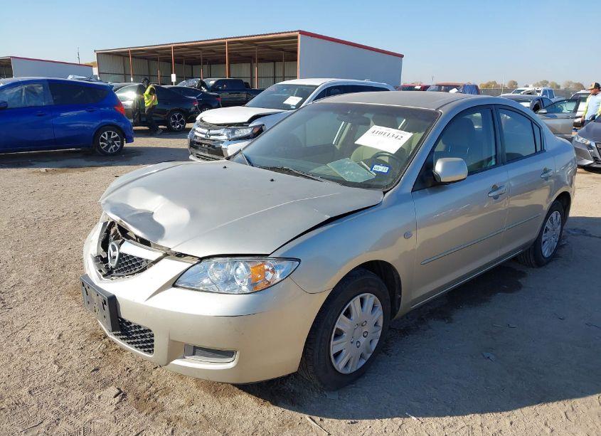 Photo 2 of 2007 Mazda Mazda3 I SPORT (VIN JM1BK12F471731383)