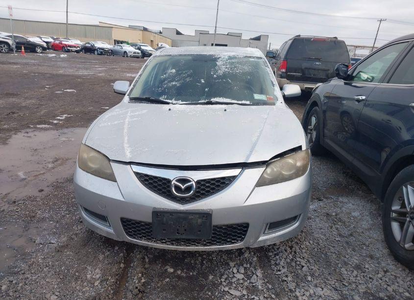 Photo 6 of 2008 Mazda Mazda3 I (VIN JM1BK12F481877378)