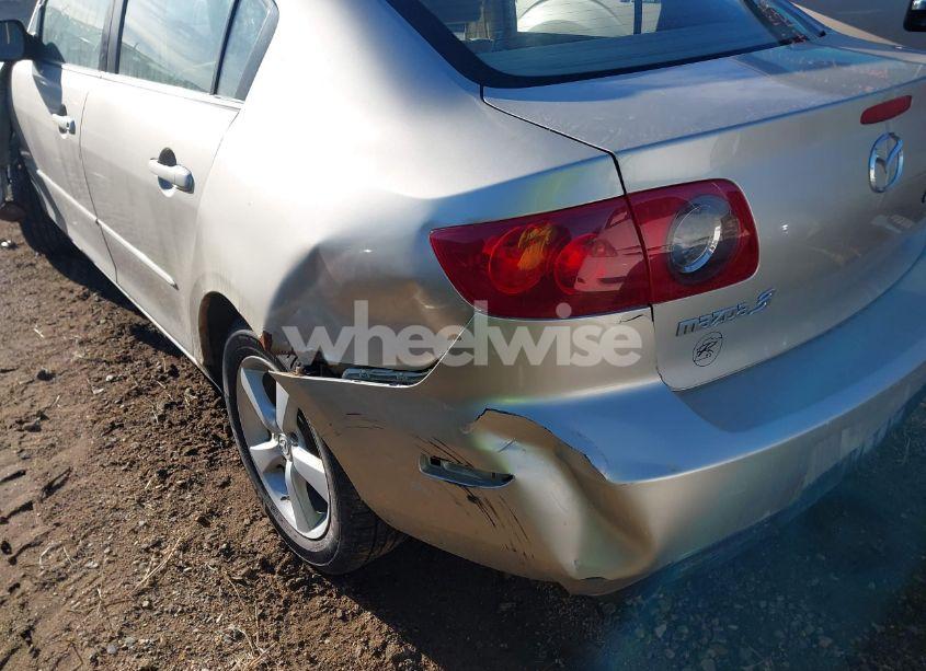 Photo 11 of 2004 Mazda Mazda3 I (VIN JM1BK12F541192459)