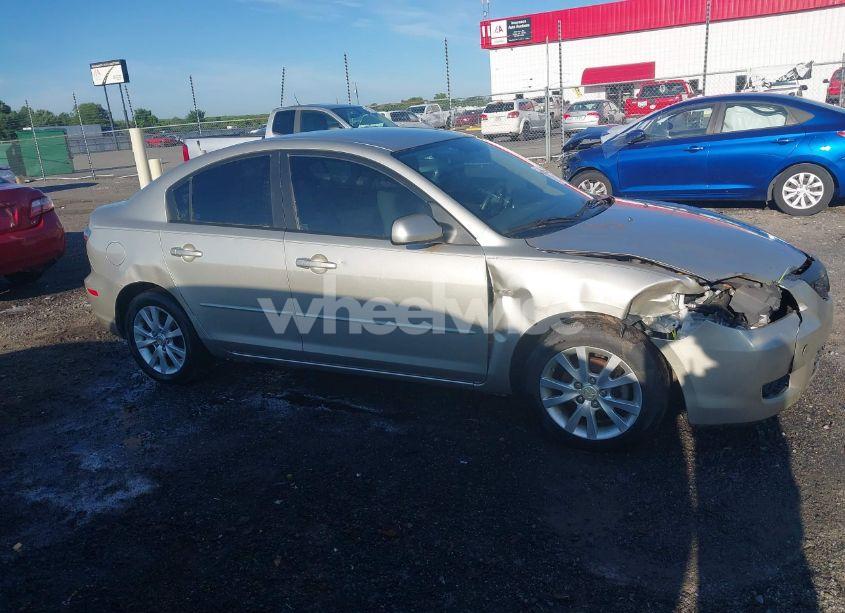 Photo 13 of 2007 Mazda Mazda3 I (VIN JM1BK12F571628876)