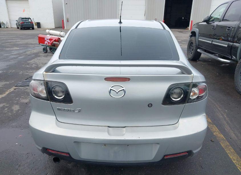 Photo 16 of 2007 Mazda Mazda3 I (VIN JM1BK12F571646777)