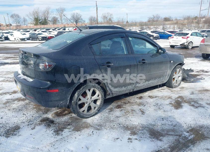 Photo 4 of 2008 Mazda Mazda3 I (VIN JM1BK12F581862159)