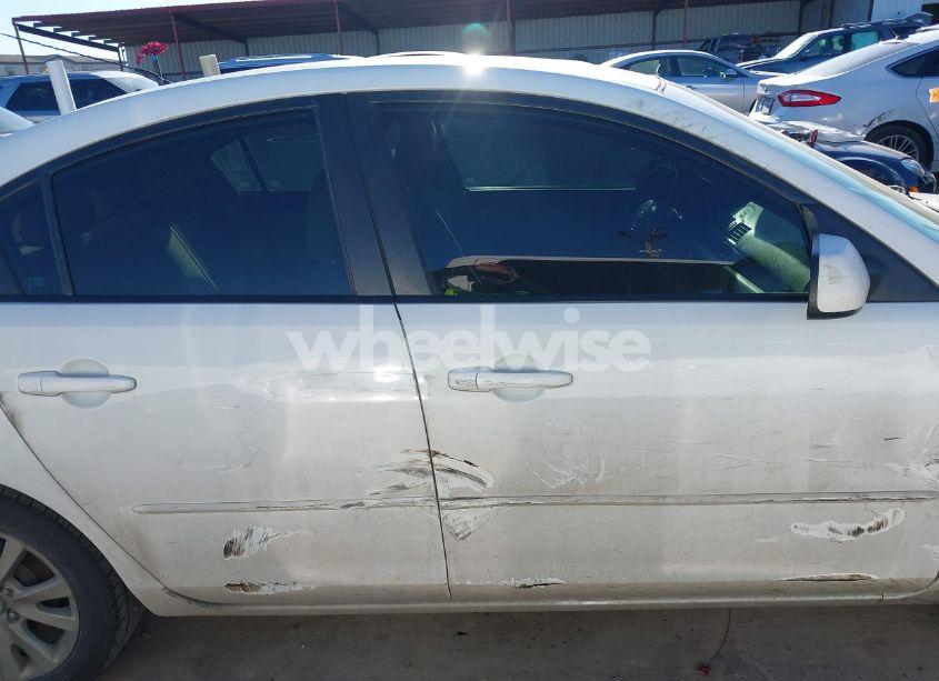Photo 13 of 2008 Mazda Mazda3 I (VIN JM1BK12F681848304)