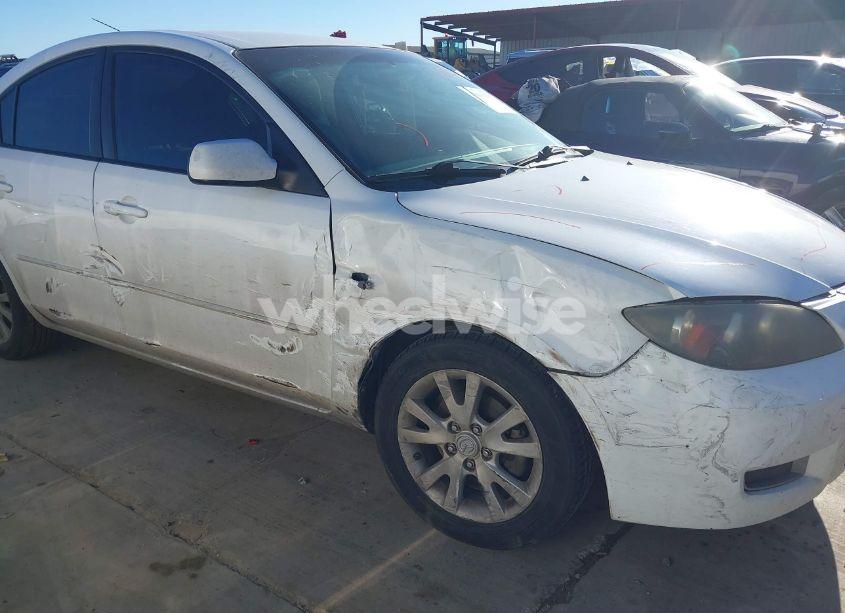 Photo 6 of 2008 Mazda Mazda3 I (VIN JM1BK12F681848304)